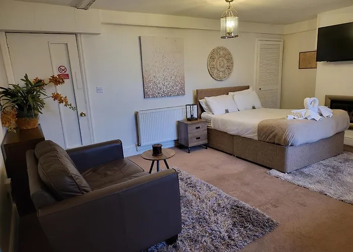 Seaside Flat With Fast Wifi
